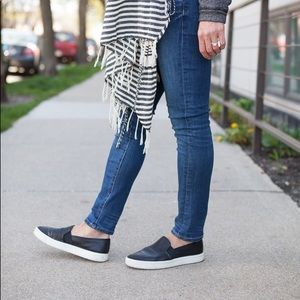 Vince Blair 5 Slip-On Sneaker